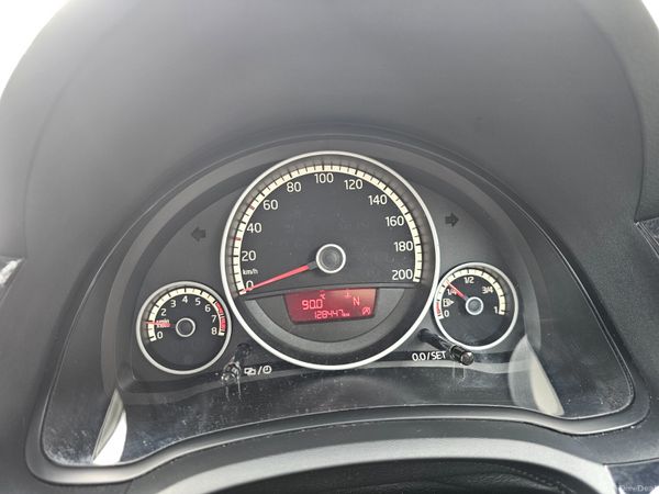 Volkswagen up! 2016 1.0l AUTO HIGH SPEC 390208499