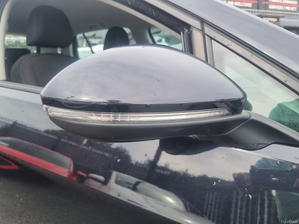 Volkswagen Golf 2013 390217439