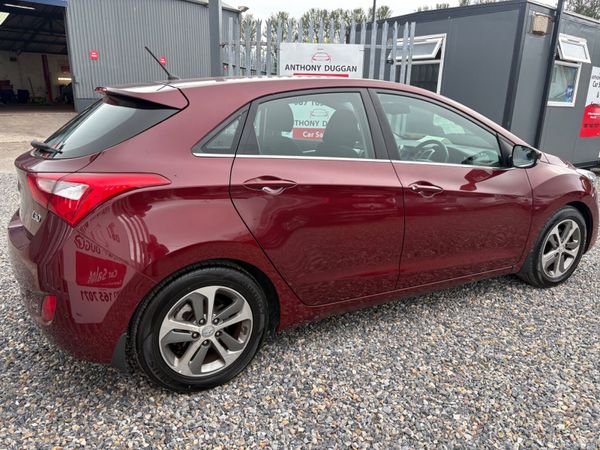 Hyundai i30 Deluxe 1.6 Diesel 390341999