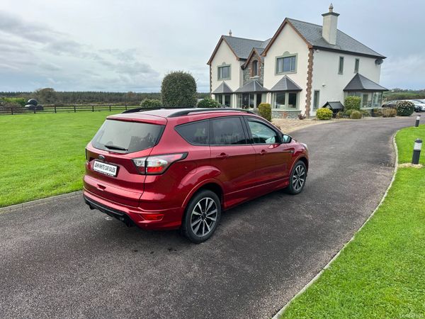 Ford Kuga ST- Line 390344829