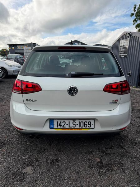 Volkswagen Golf 2014 390359555