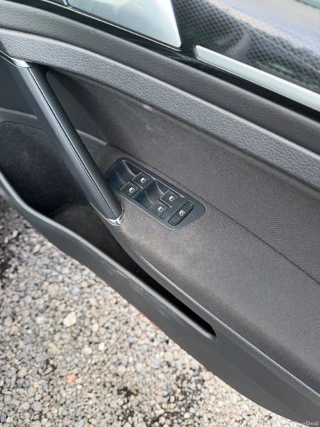 Volkswagen Golf 2014 390359561