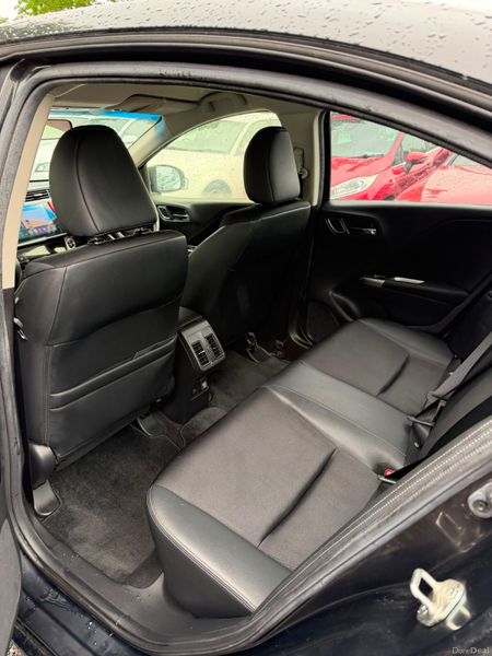 Honda Grace 2014 Auto Hybrid 390359697
