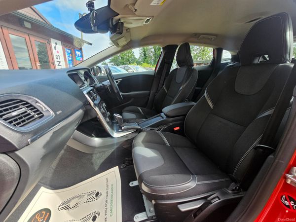 Volvo V40 2016  D4 Model New Nct 390376279