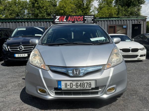 2011 Honda Fit HYBRID 1.3 390378133