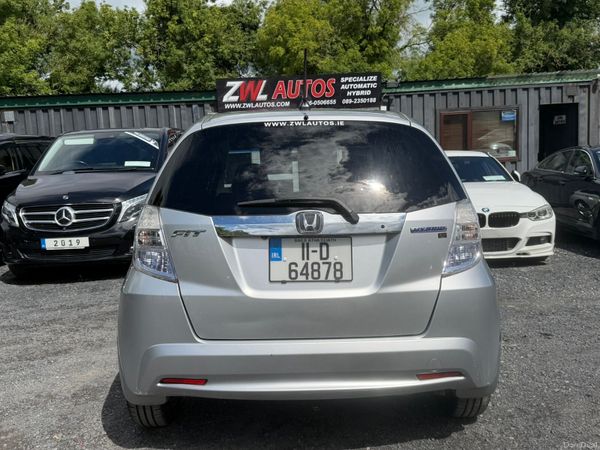 2011 Honda Fit HYBRID 1.3 390378137