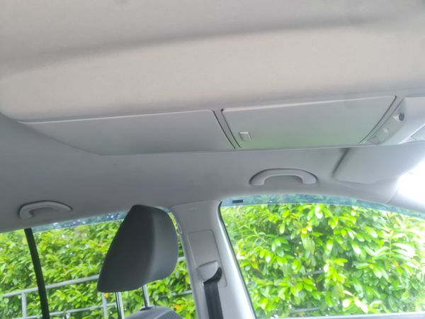 2010 Volkswagen Touran 1.6tdi 7 seater 390302733
