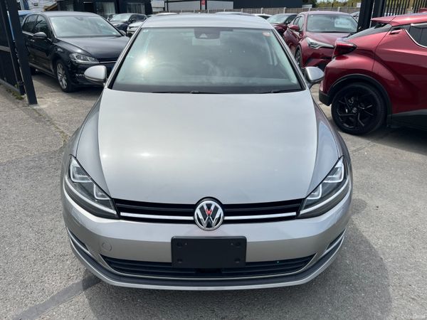VOLKSWAGEN GOLF 2016, 1.2 TSI 5DR AUTO LOW KM 390303897