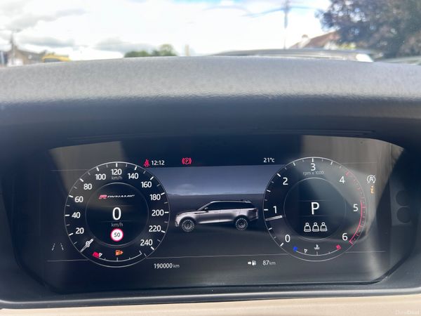 2018 RANGE ROVER VELAR 2.0d AUTO R DYNAMICS 390304077