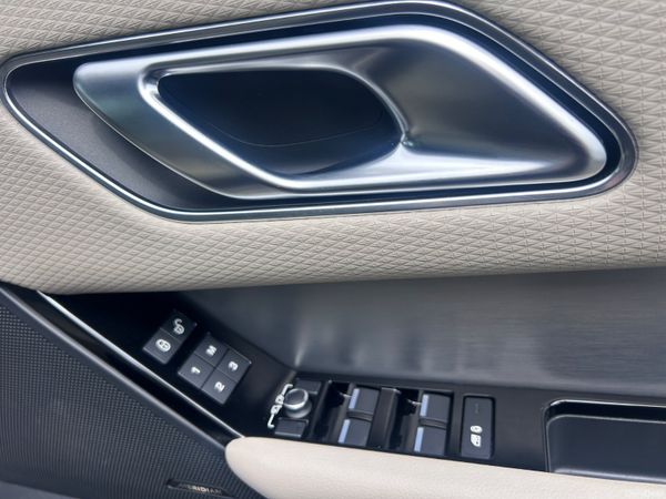 2018 RANGE ROVER VELAR 2.0d AUTO R DYNAMICS 390304083