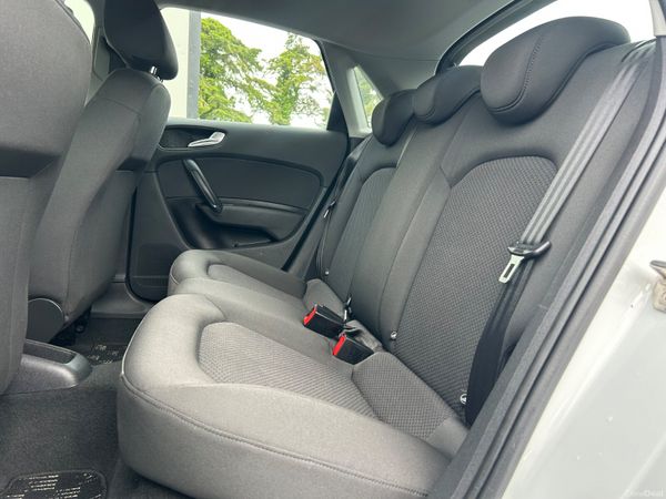 Audi A1 1.0 Automatic 2016 390325139