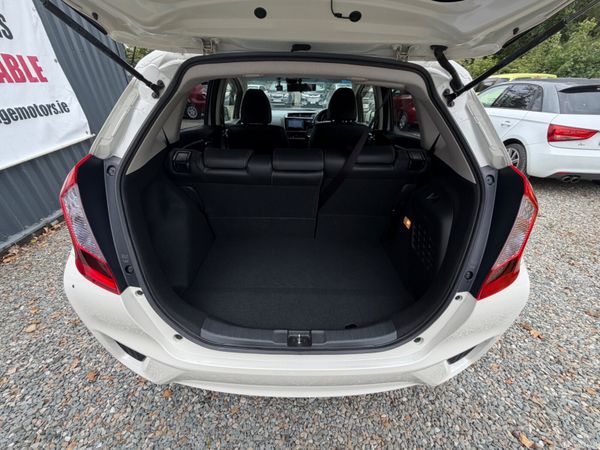 Honda Fit 2017 L package low Milage 390450889