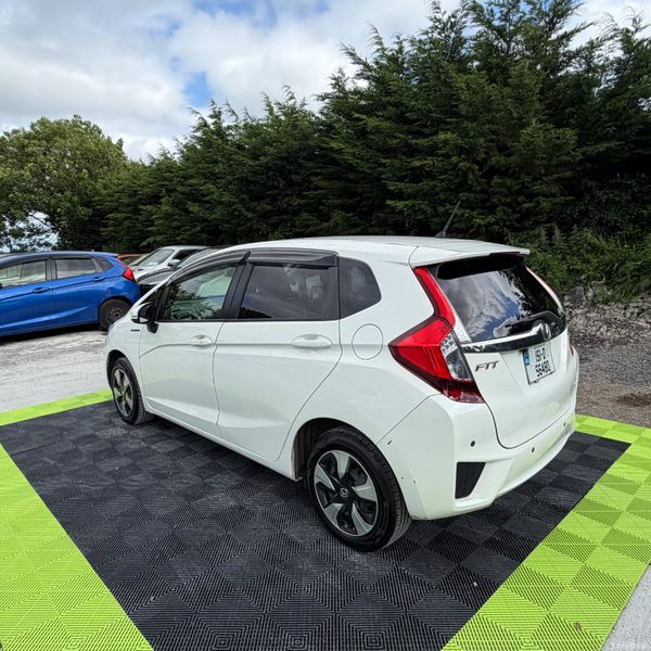 Honda Fit 2015 Hybrid 390458579