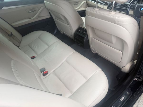 BMW 520D Luxury Edition Auto 390475695
