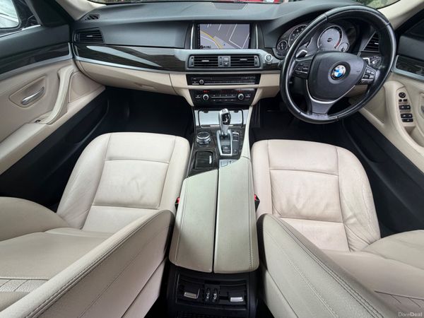 BMW 520D Luxury Edition Auto 390475699