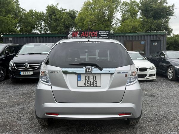 131 Honda Fit HYBRID 1.37950 390492895