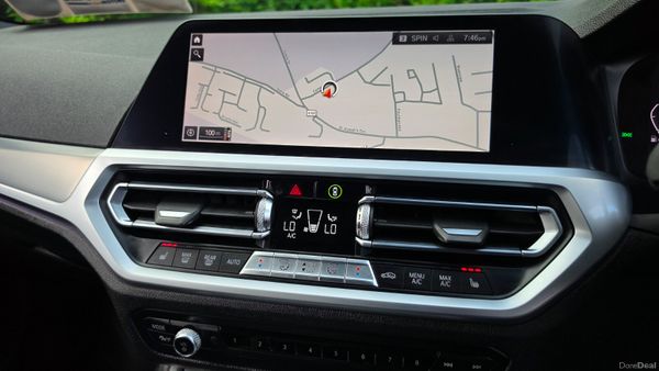 🔥 2019 BMW 330e M Sport Auto/Petrol Hybrid 390551527
