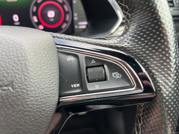 2020 (202) Skoda Superb Sportline + 2.0 TDI Estate 390557863