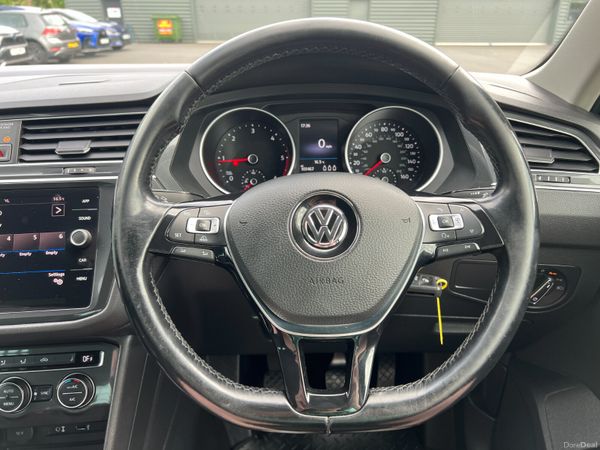 2017 (172) Volkswagen Tiguan SE 2.0 TDI BMT 390557969