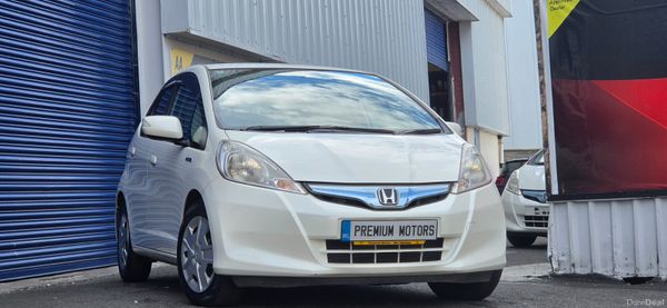 Honda Fit low Millage 390557917