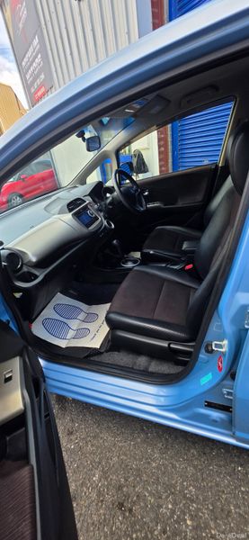 Honda Fit Hybrid 390558141