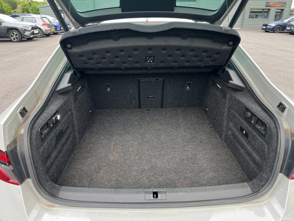 2020 (202) Skoda Superb Sportline + IV 1.4 PHEV 390558233