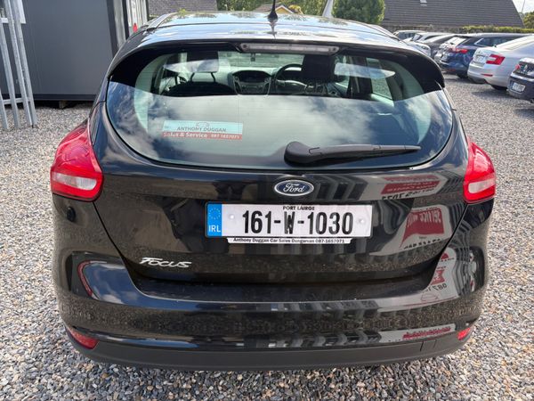 2016 Ford Focus Zetec 390531919