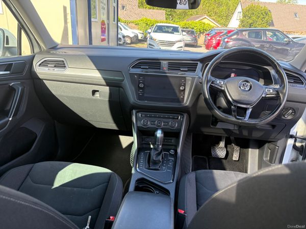 2018 Volkswagen Tiguan R-Line DSG 390534737
