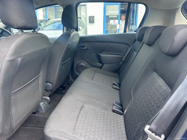 2016 DACIA SANDERO SIGNATUR 1.2 PETROL LOW KMS 390537811