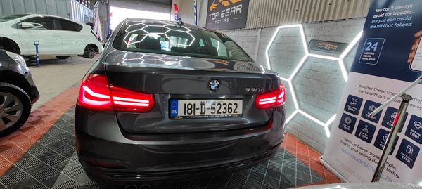 BMW 3-Series 2018 - 330e Sport 390539083
