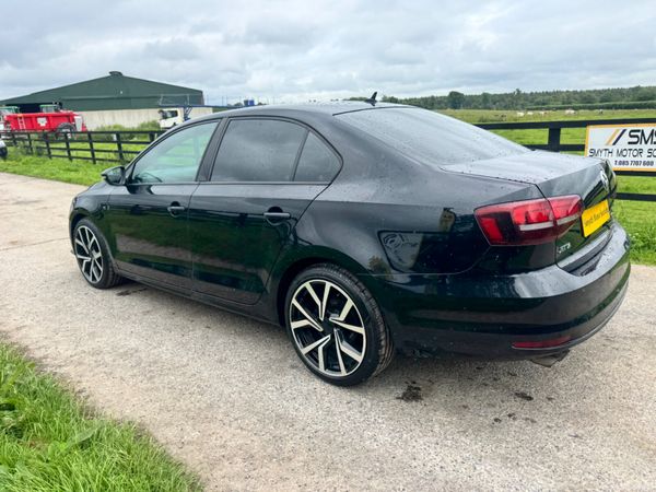 162 Volkswagen Jetta 1.6tdi BMT**BARGAIN 390539567