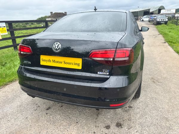 162 Volkswagen Jetta 1.6tdi BMT**BARGAIN 390539569