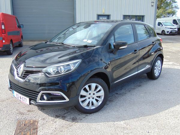 Renault Captur 2015 ,  LIFE 1.5 DCI 90 4DR AUTO 390644503