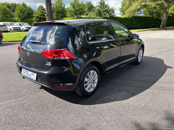 Volkswagen Golf 2015 390645723