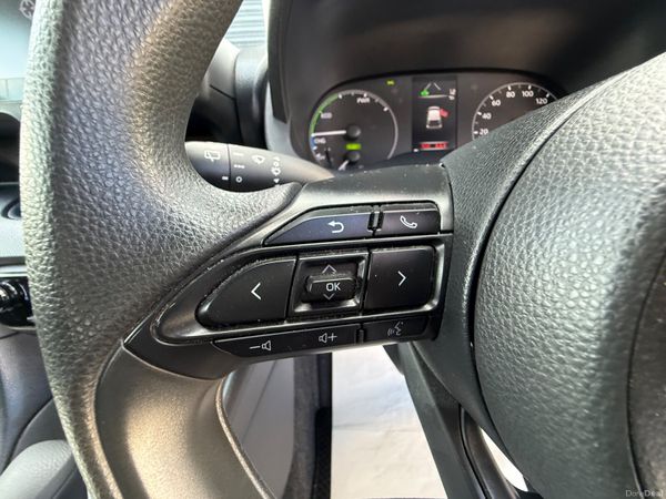 2020 Toyota Yaris 1.5 Hybrid Automatic,CarPlay 390694915