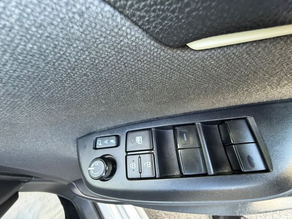 2020 Toyota Yaris 1.5 Hybrid Automatic,CarPlay 390694917