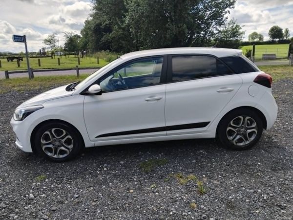 Stunning Hyundai i20 2020 from €49/week LOOK 390697249
