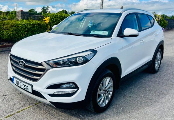 2017 Hyundai Tucson 1.7L Diesel EXECUTIVE 390618717