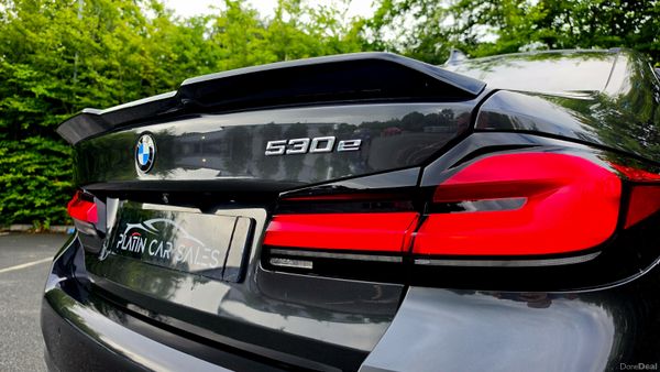 🔥2020 BMW 530e M-sport LCI Automatic Petrol plug 390625729