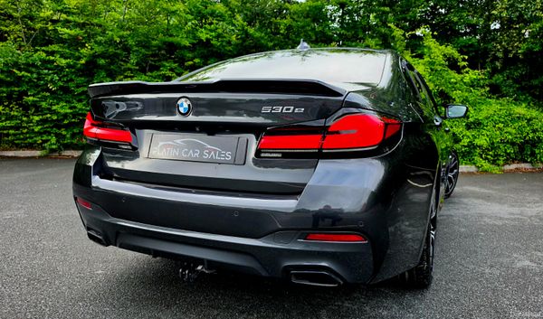 🔥2020 BMW 530e M-sport LCI Automatic Petrol plug 390625733