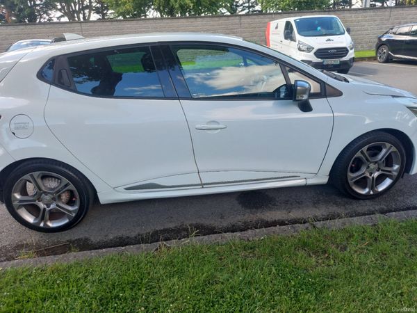 Renault Clio 2017  GT – Auto-Like New 390741633