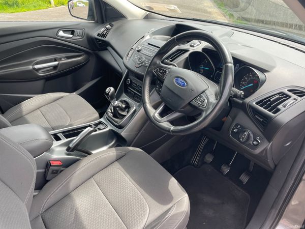 171 Ford Kuga.. New TB+WP.. Low KMs.. NCT 01/27 390784303