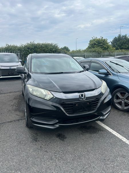 Honda Vezel 390785749