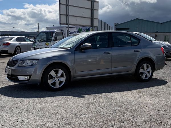 Skoda Octavia 2013 390790281