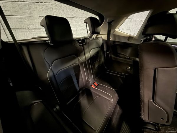 201 VW Tiguan 2Ltr TDi All-Space 7 Seat R-Line DSG 390799149