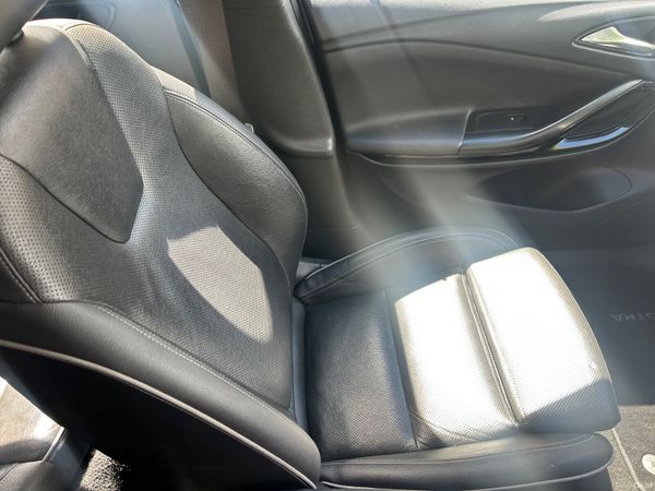 Opel Astra 2015( NCT 07/27 TAX 07/26) 390700611