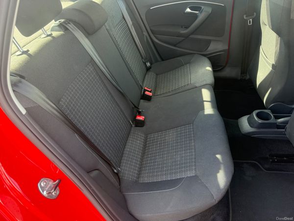 2015 Volkswagen Polo 1.2 TSI Petrol,Auto, 19K KM 390704409