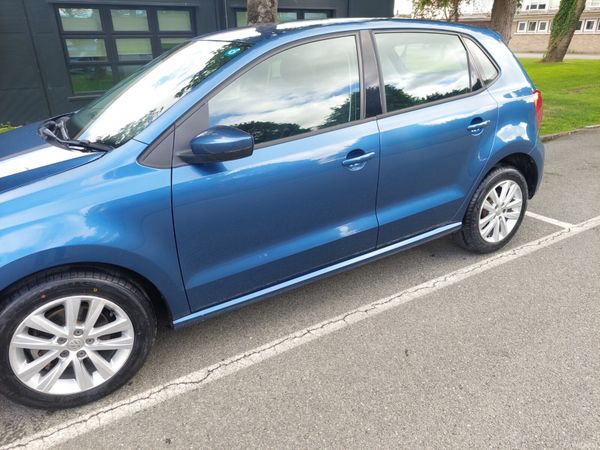 2018 - VW -POLO- Automatic – Like New 390715655