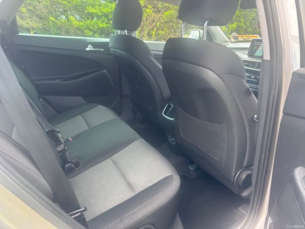 2020 Hyundai Tucson EXECUTIVE 390719915