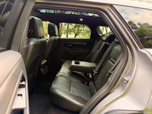 Land Rover Range Rover Evoque 2021 390861439